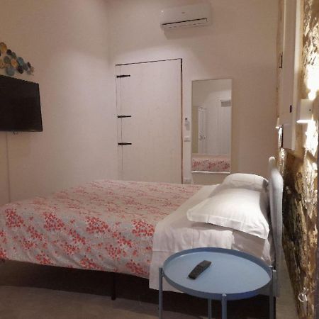 Casa Maria Apartment Сиракуза Екстериор снимка